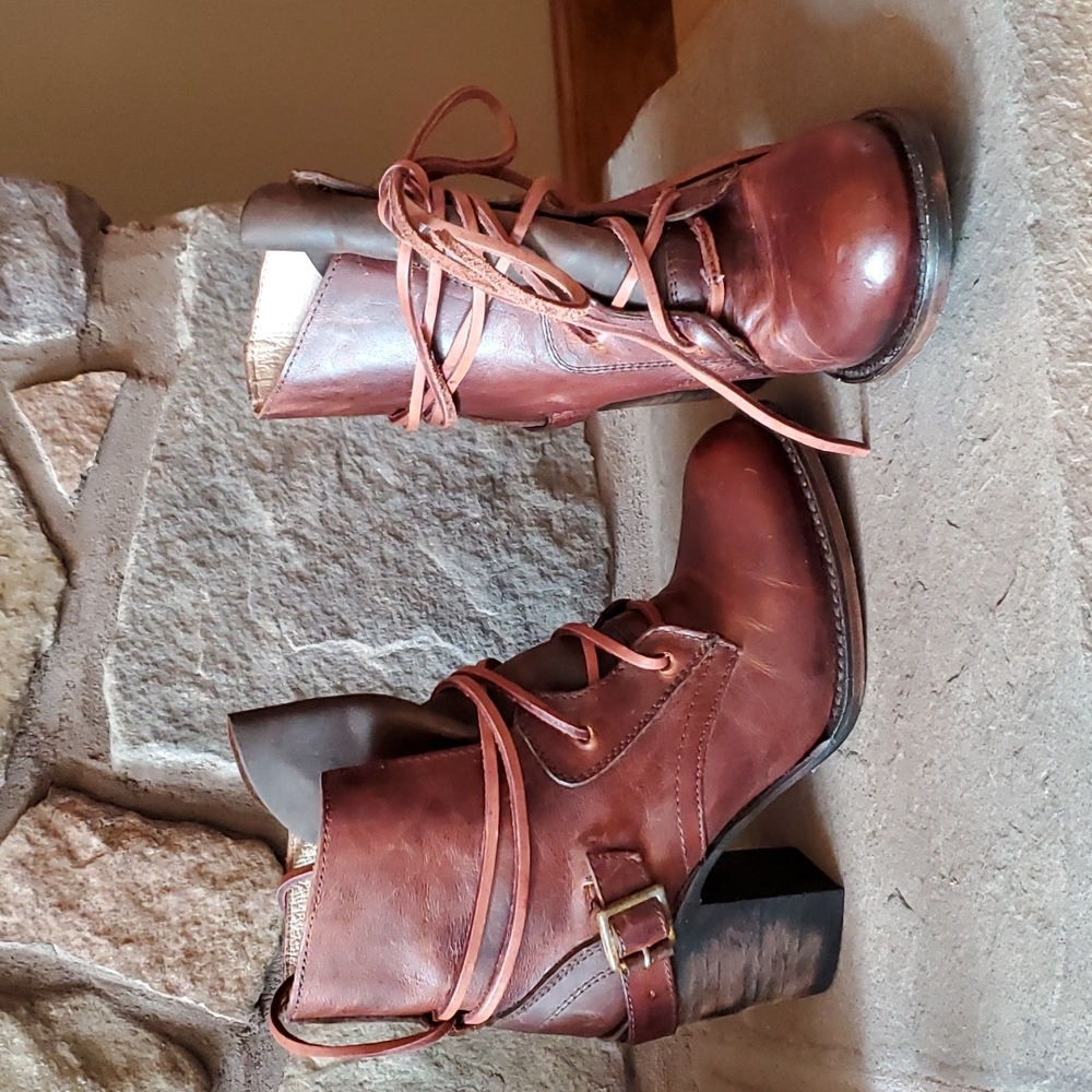 Freebird by Steven Billy booties, cognac, size 6 - Picture 6 of 7